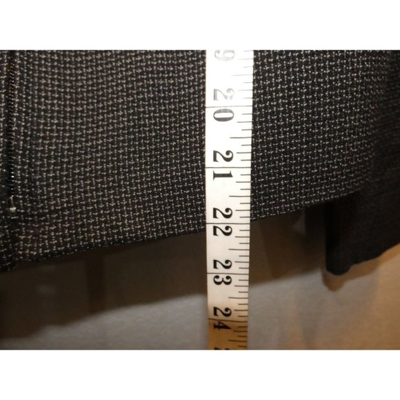 Women's Black and White Short Jacket, Size 12, Pendleton, Virgin Wool - Picture 2 of 7